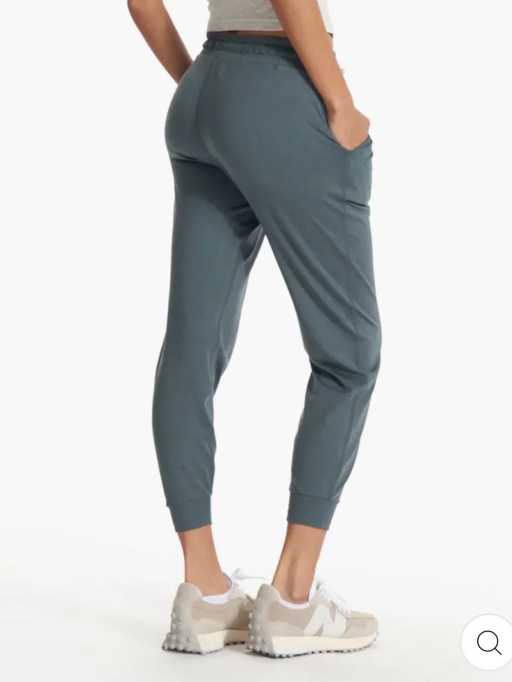 Vuori Performance Joggers Small Blue Gray DreamKnit Soft Stretch EUC - Picture 3 of 13
